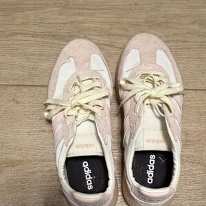 Adidas Women's Blush and Cream Sneakers